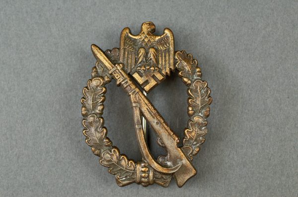 Infantry Assault Badge in Bronze - JFS