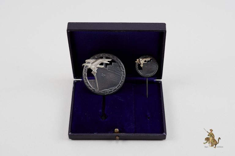 Early Cased Blockade Runner Set Epic Artifacts German WW2