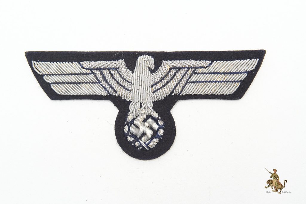 Near Mint Officer Breast Eagle - Epic Artifacts