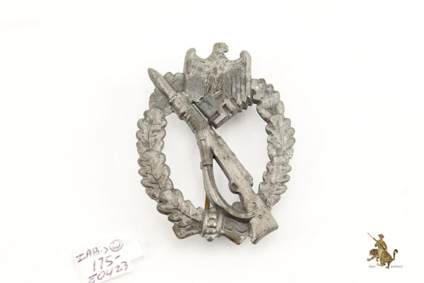 Infantry Assualt Badge in Silver - E. Ferd. Wiedmann - Image 6