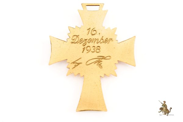 Cased Mother's Cross in Gold with Miniature - Image 7