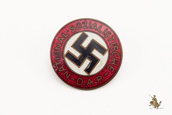 Early NSDAP Membership Pin - Ges. Gesch