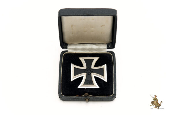 Cased Iron Cross 1st Class - Steinhauer & Luck - Near Mint - Image 2