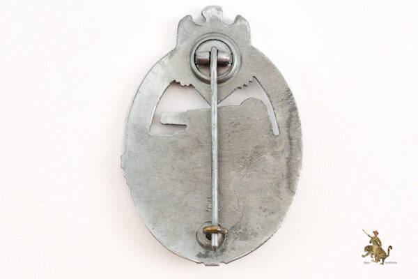 Panzer Assault Badge In Silver with Box - Hermann Aurich - Image 3