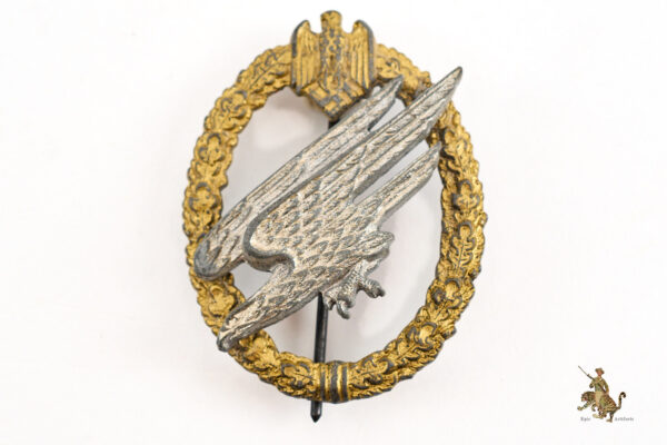 Heer Juncker Paratrooper Badge