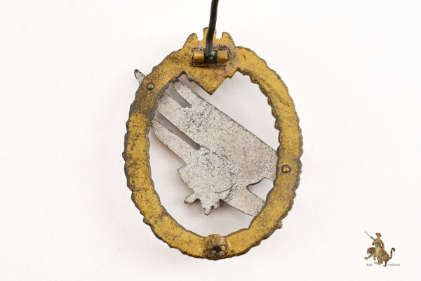 Heer Juncker Paratrooper Badge - Image 3