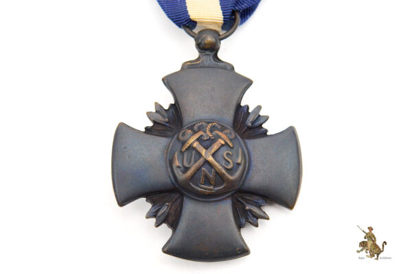 United States Navy Cross - Not a Black Widow - Image 4