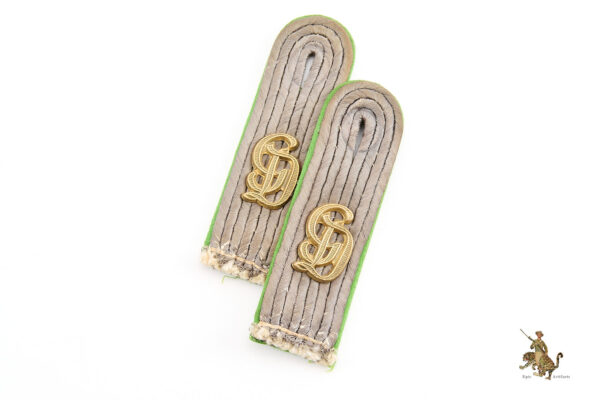 Großdeutschland GD Kradschutzen Shoulder Boards