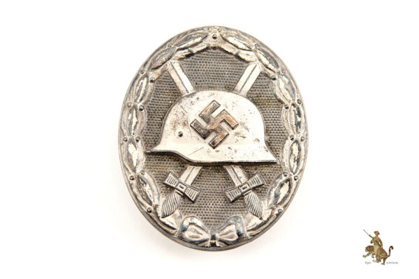 Early Silver Wound Badge