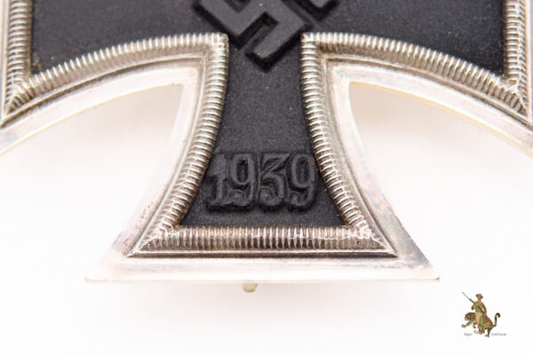 Cased Iron Cross 1st Class - L/54 Schauerte & Höhfeld - Image 3