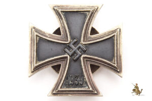 L/14 Screw Back Iron Cross