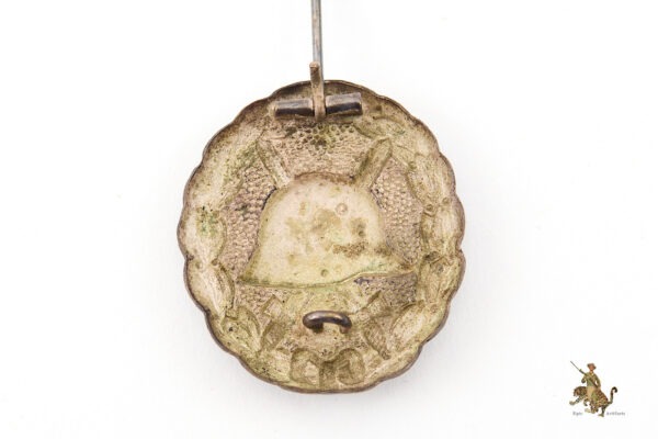 WWI Silver Wound Badge - Image 3