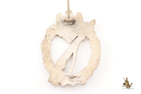 Infantry Assault Badge in Silver Egghead - Image 4