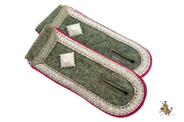 Nebelwerfer Feldwebel Shoulder Straps (Smoke Troops)