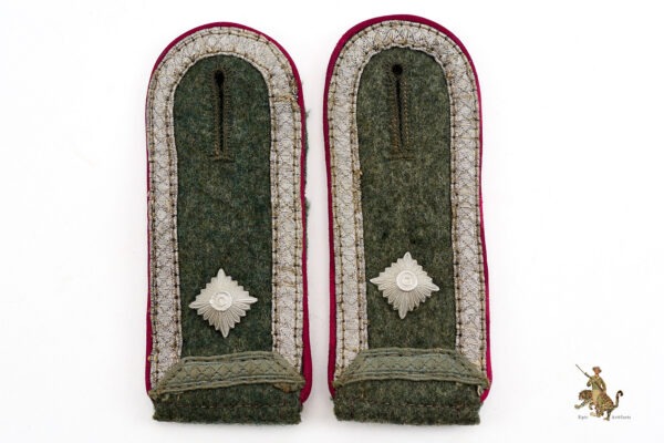 Nebelwerfer Feldwebel Shoulder Straps (Smoke Troops) - Image 3