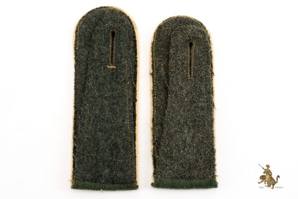 Heer Infantry 4th Regiment EM Shoulder Straps - Image 4