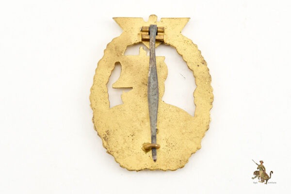 Kriegsmarine Auxiliary Cruiser Badge – Juncker - Image 3