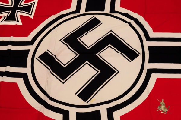 Large Kriegsmarine Battle Flag - Near Mint - 200 x 340 - Image 3
