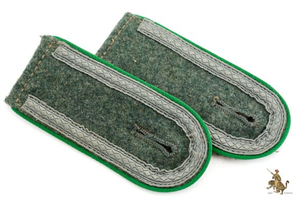 Gebirgsjäger Unteroffizier Shoulder Straps