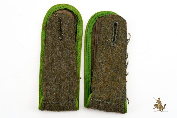 M44 Panzergrenadier Enlisted Shoulder Straps - Image 4