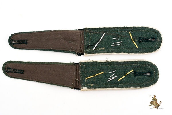 Infantry Oberfeldwebel Shoulder Straps - 16th Regiment - Image 5