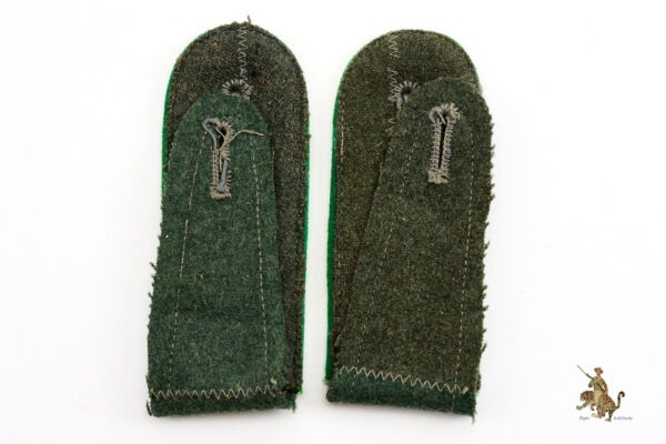 Gebirgsjäger Enlisted Shoulder Straps - Image 4
