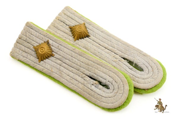 Panzergrenadier Oberleutnant Shoulder Boards