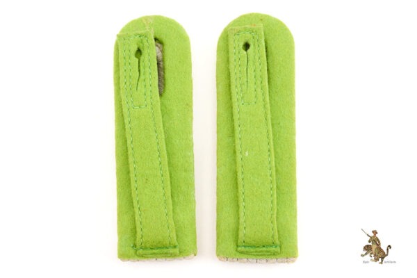 Panzergrenadier Oberleutnant Shoulder Boards - Image 4