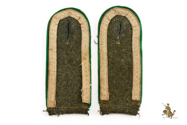 M44 Gebirgsjäger Unteroffizier Shoulder Straps - Image 3