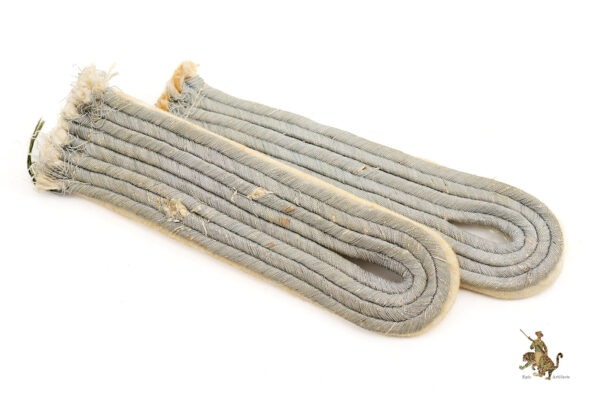 Infantry Leutnant Shoulder Boards