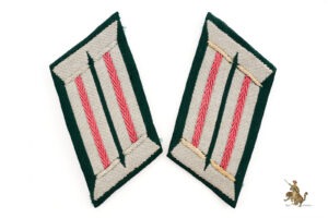 Panzerjäger Officers Collar Tabs