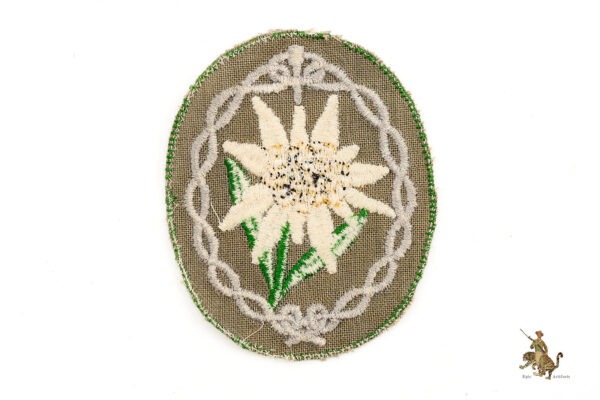 Gebirgsjäger Edelweiss Sleeve Insignia - Canvas - Image 3