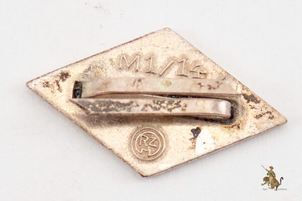HJ Hitler Youth Knife Grip Insignia - Image 4