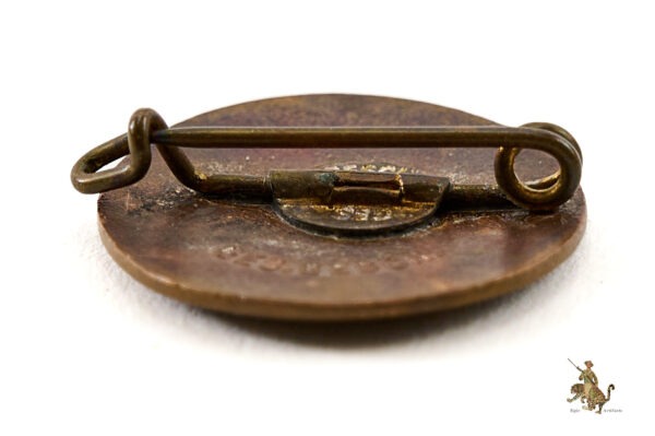 HJ Hitler Youth 1st Pattern Membership Pin - Image 4