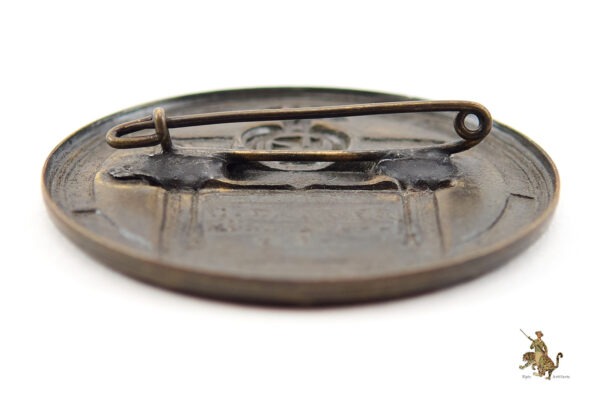 NSDAP Commemorative Party Day Badge - Image 4