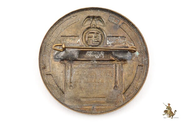 NSDAP Commemorative Party Day Badge - Image 3