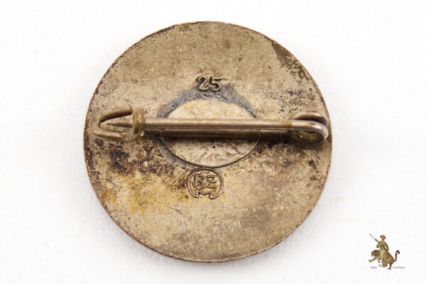 HJ Hitler Youth 1st Pattern Membership Pin - Image 3