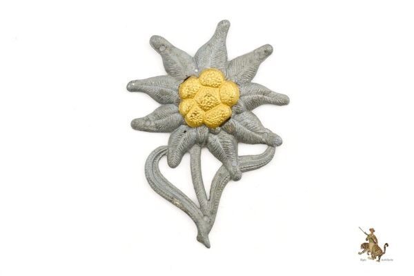Gebirgsjäger Edelweiss 2 Piece Metal Cap Insignia