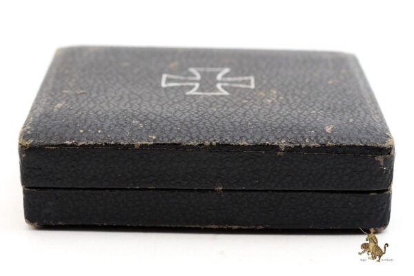 Iron Cross 1st Class Case Paper Hinge - Image 5