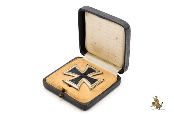 1939 Iron Cross 1st Class Cased - L11