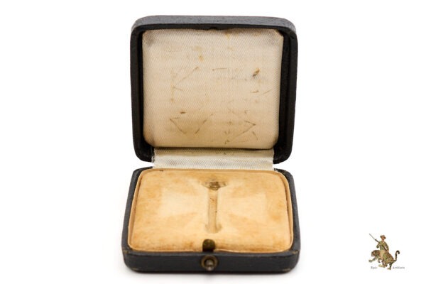 1939 Iron Cross 1st Class Cased - L11 - Image 11