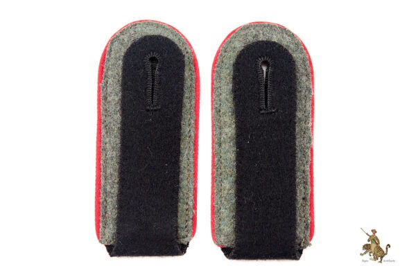 EM Waffen-SS Artillery Shoulder Straps - Image 4