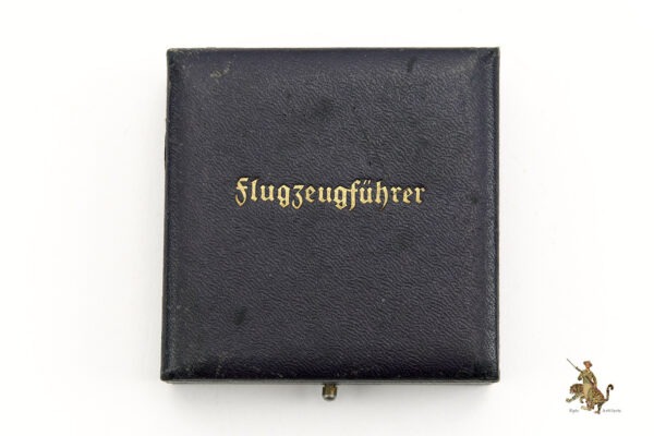 Luftwaffe OM Pilot Badge Case - Image 4