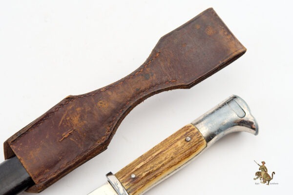 Heer Stag Grip Pioneer Bayonet w/ Frog - Image 5