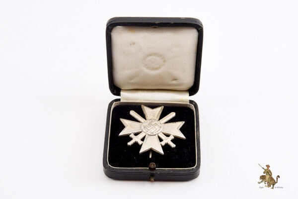 Cased War Merit Cross 1st Class with Swords "3" - Deumer - Image 3