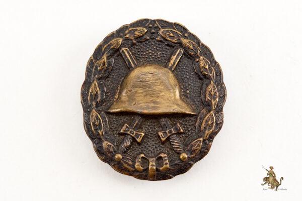 Imperial Black Wound Badge