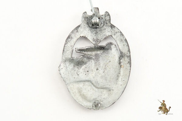 Panzer Assault Badge in Silver - RK - Image 4