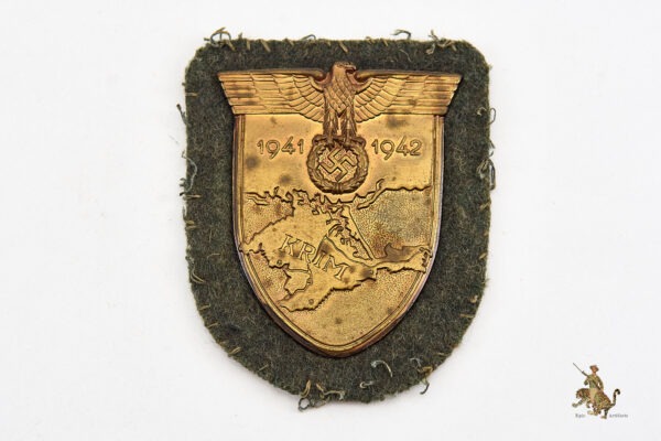 Heer Krim Campaign Shield - Tunic Removed