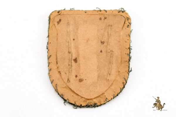 Heer Krim Campaign Shield - Tunic Removed - Image 3