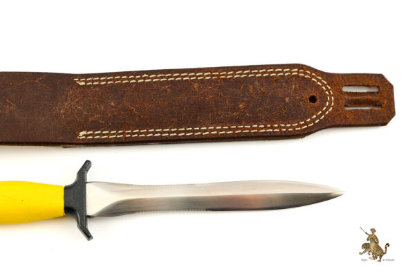 1971 Gerber Mark II Dive Knife with Leather Sheath - Image 8